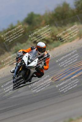 media/Sep-09-2023-SoCal Trackdays (Sat) [[6f49351c42]]/Turn 2 (1130am)/